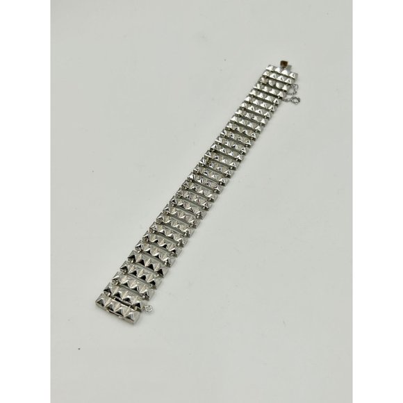 Vintage Signed TRIFARI Textured Silver Tone Bracelet Wide Retro Classic Design - Picture 4 of 9